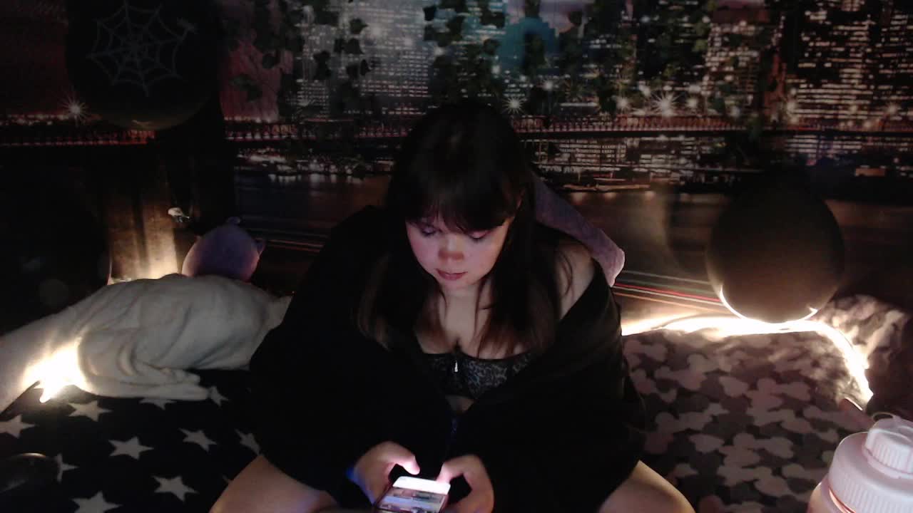 miss-kapriz-love Cam Model Chat October 13, 2025