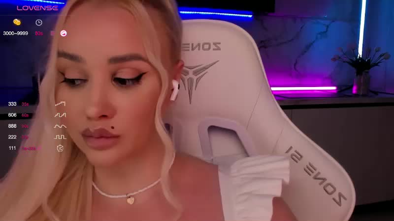 In-your-fucking-mind Cam Model Chat October 13, 2025