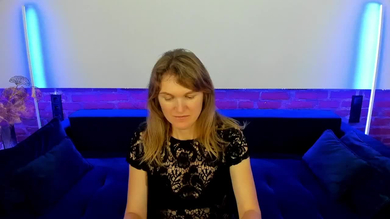 Annabel-xxx Cam Model Chat October 13, 2025