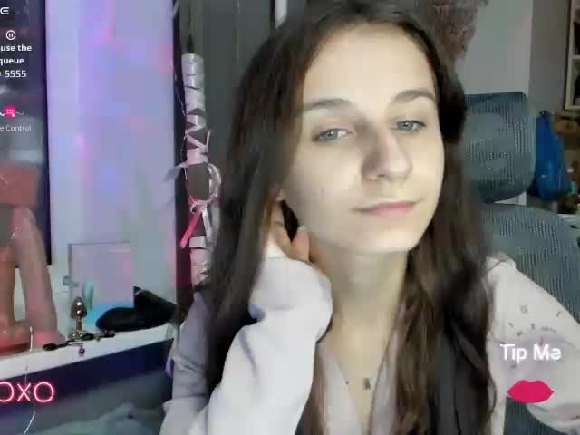 KikNika Cam Model Chat October 13, 2025