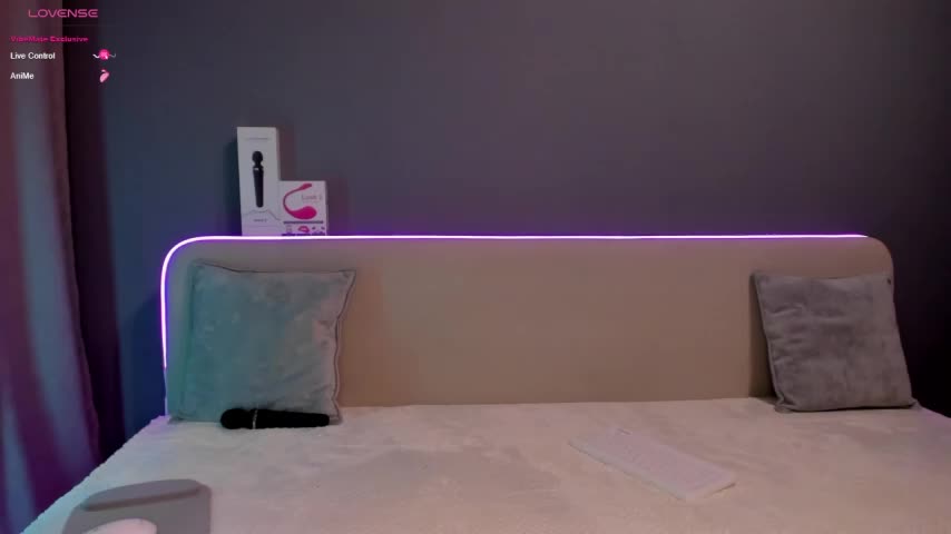 Malika_Lisan Cam Model Chat October 13, 2025