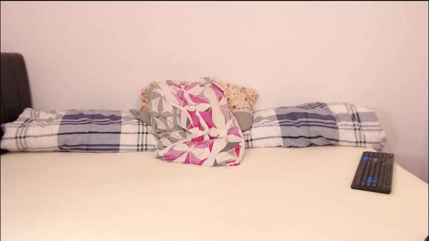 sia_cb Cam Model Chat October 13, 2025