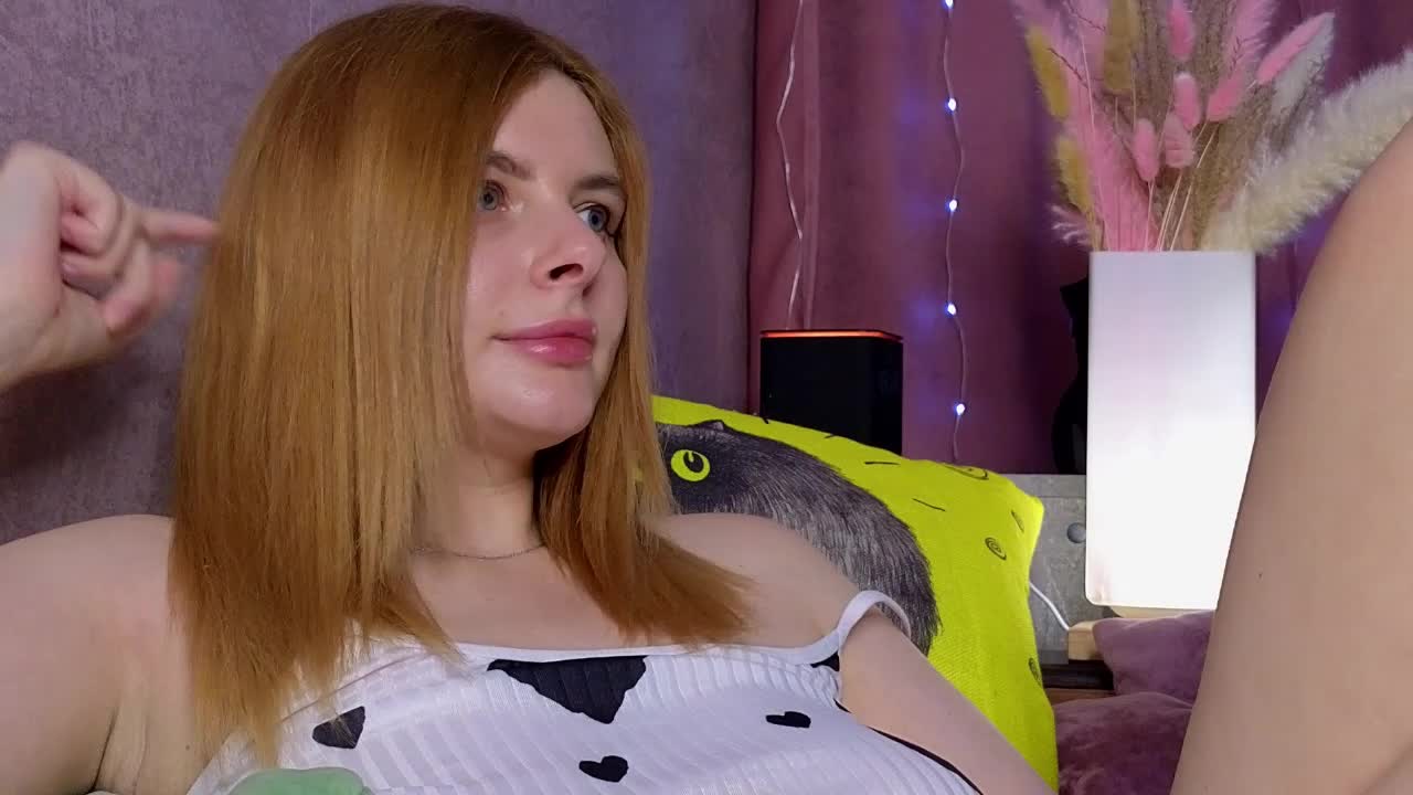 Venus_ Cam Model Chat October 13, 2025