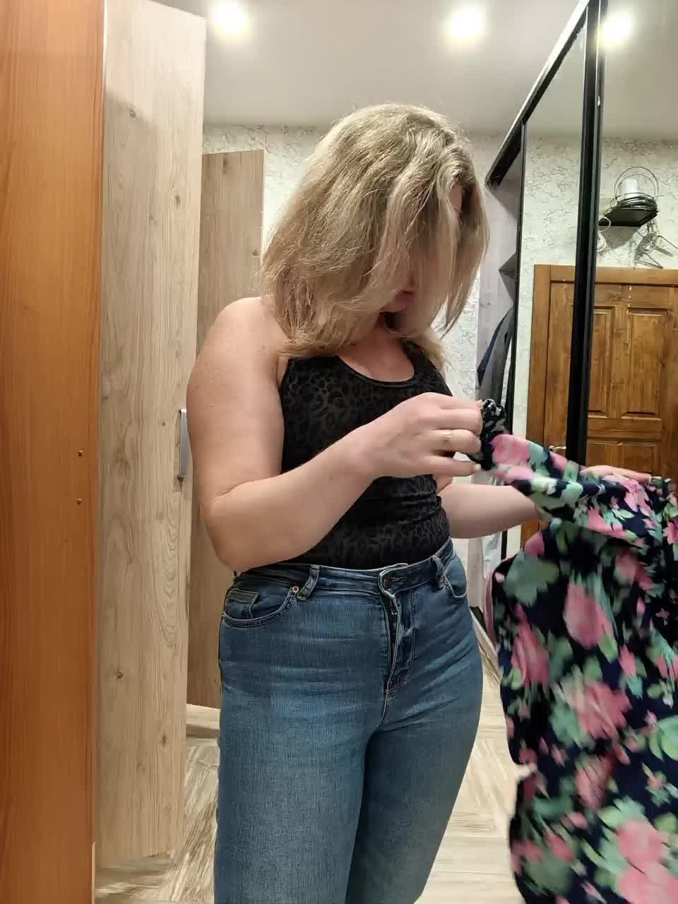 goddesssssss Cam Model Chat October 13, 2025