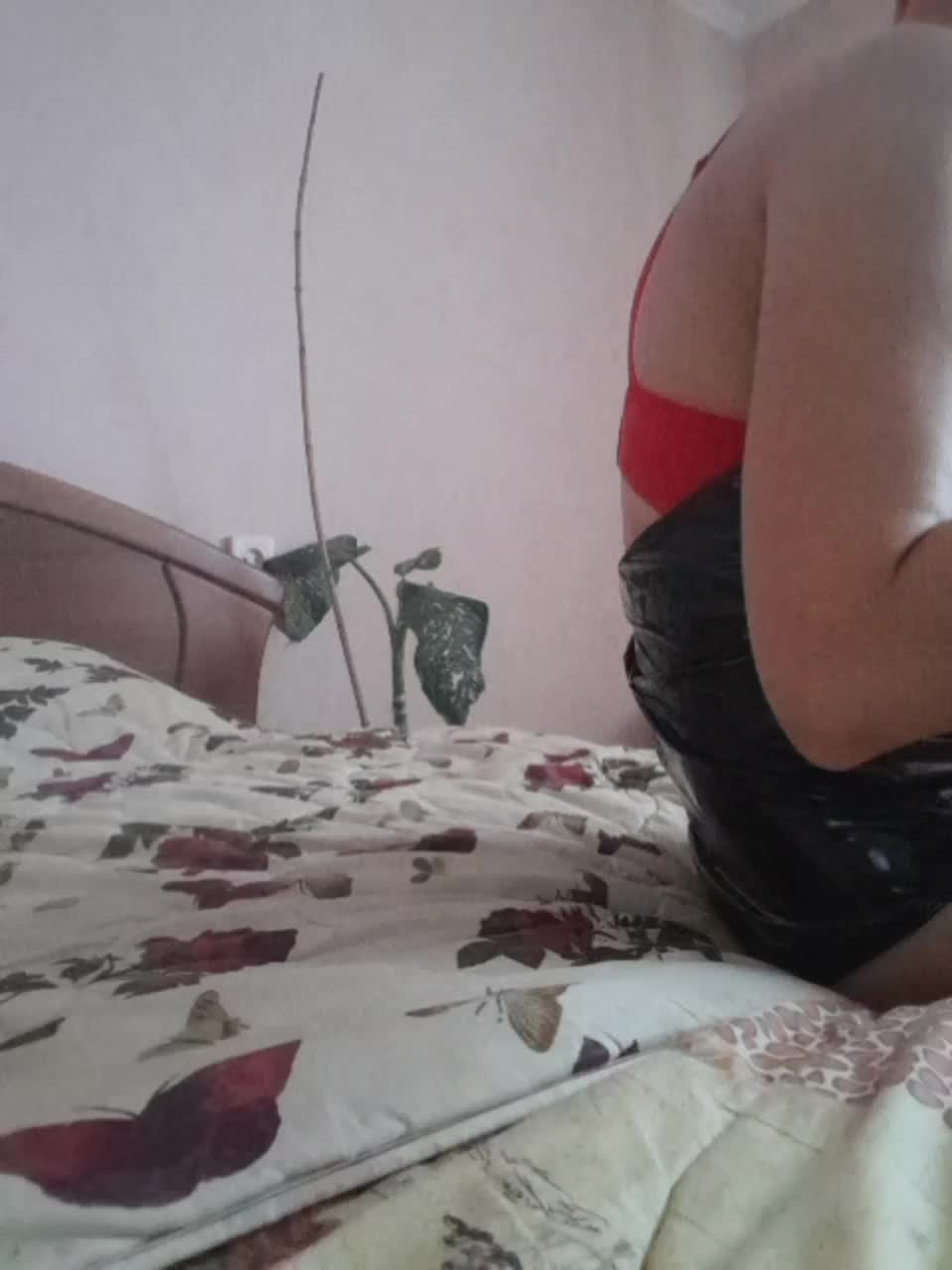 N-I-M-F-O-M-A-N-K-A Cam Model Chat October 13, 2025