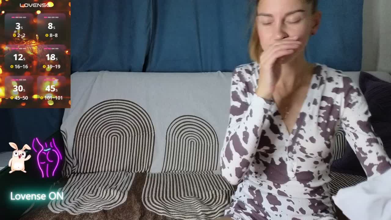 Couple_Twix Cam Model Chat October 13, 2025