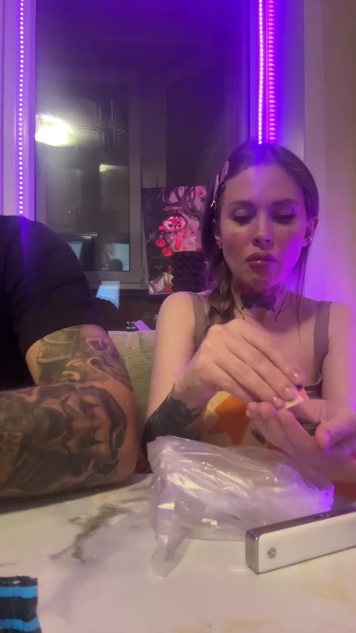 Letti28 Cam Model Chat October 13, 2025