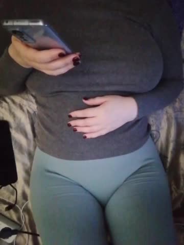 -Tiffany- Cam Model Chat October 13, 2025