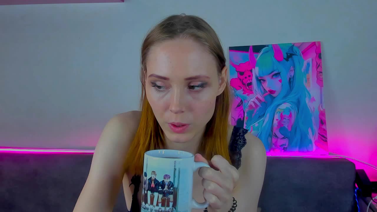 GinaLovely Cam Model Chat October 13, 2025