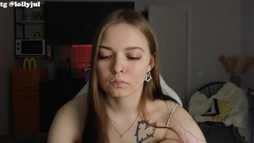 doll_lol_ Cam Model Chat October 13, 2025