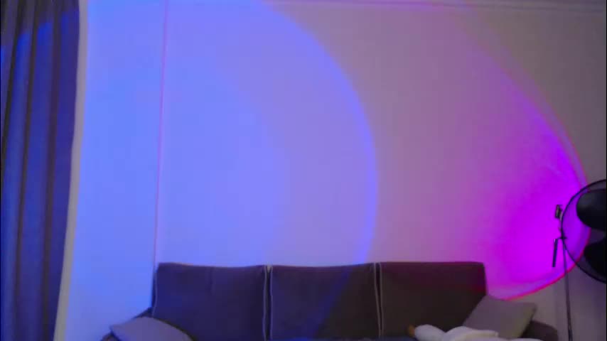hello_imkitty Cam Model Chat October 13, 2025