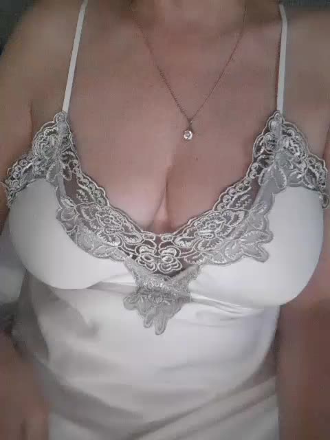 SexiestJess45 Cam Model Chat October 13, 2025