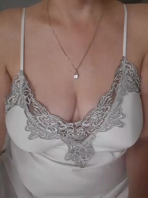 SexiestJess45 Cam Model Chat October 14, 2025