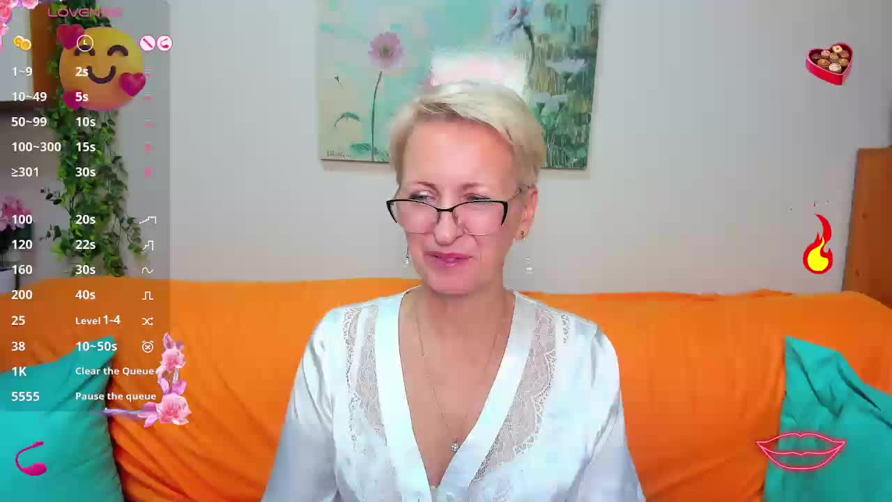 iamyourdream89 Cam Model Chat October 14, 2025