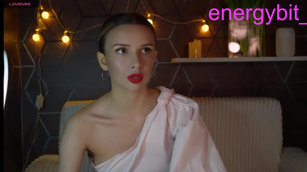 Malyshkaaa Cam Model Chat October 14, 2025