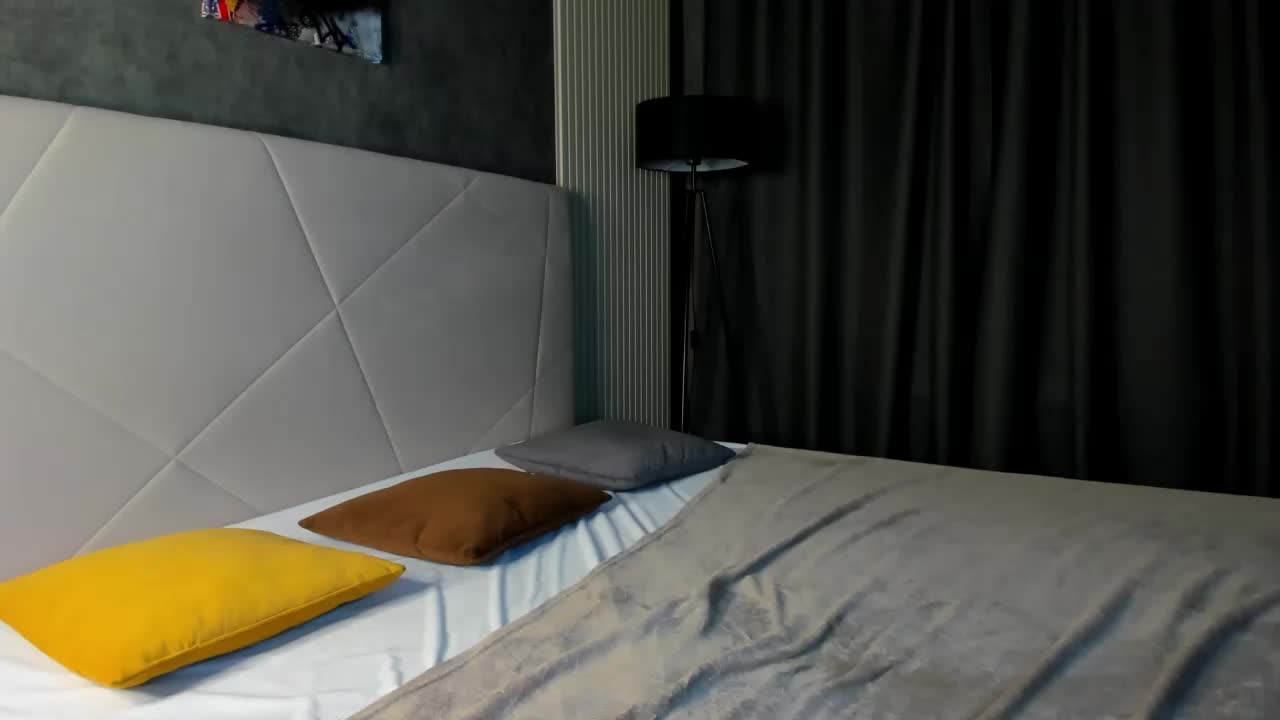 AmelyLil Cam Model Chat October 14, 2025