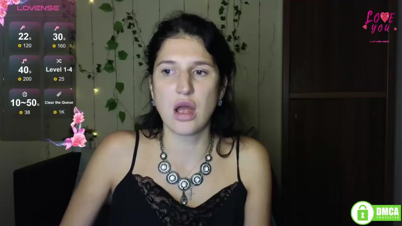 AliannaSoloKisses Cam Model Chat October 14, 2025