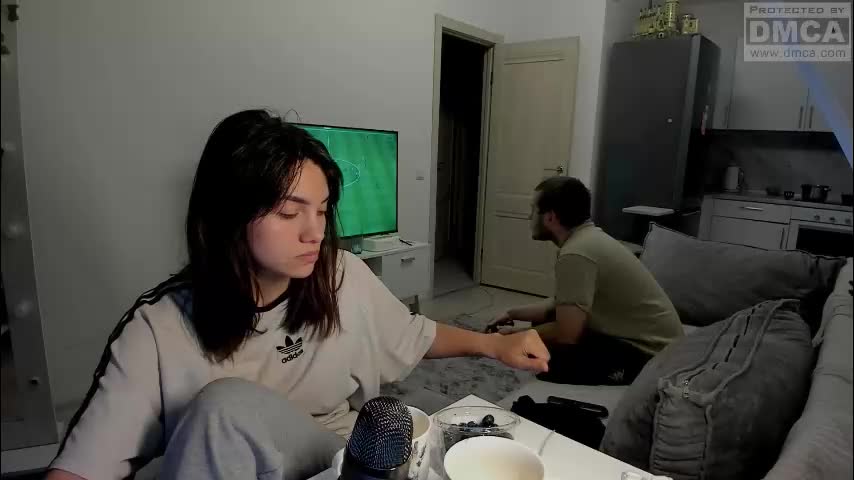 kesh_mne Cam Model Chat October 14, 2025