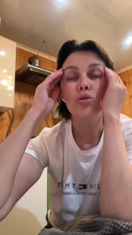 vik77777A Cam Model Chat October 14, 2025