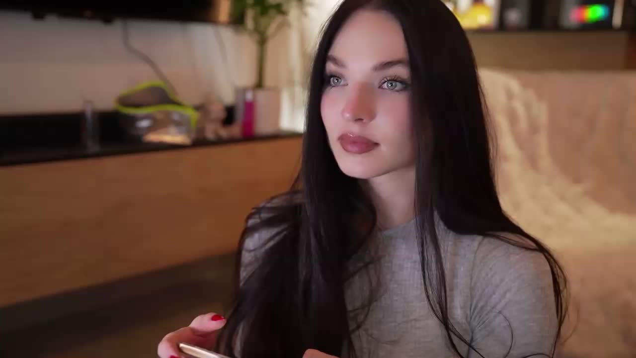 blackvelveet Cam Model Chat October 14, 2025