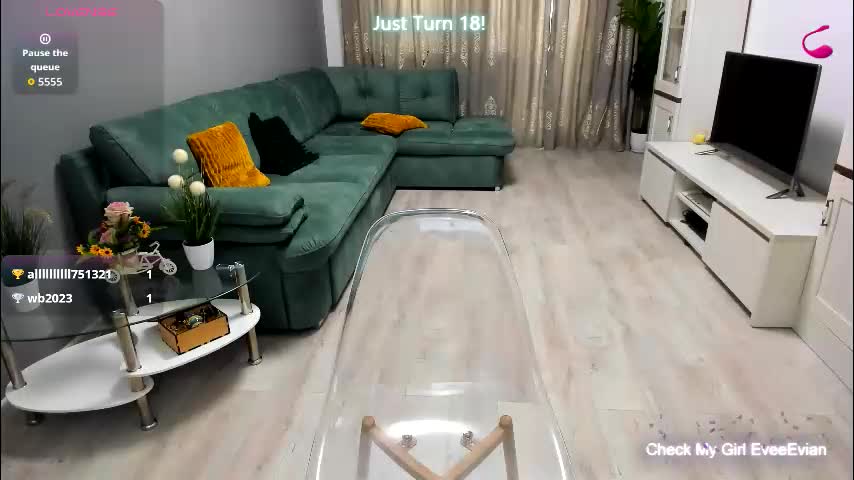eveeevian Cam Model Chat October 14, 2025