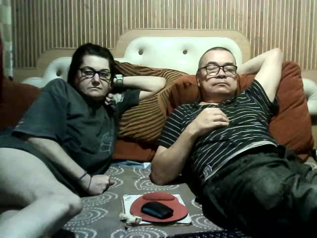 coupleofcoolx Cam Model Chat October 14, 2025