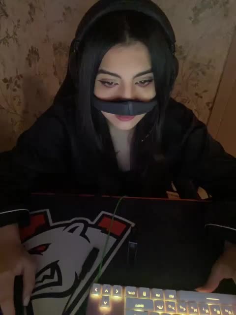 Aloeloea Cam Model Chat October 14, 2025