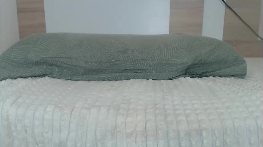 samanta972688 Cam Model Chat October 14, 2025