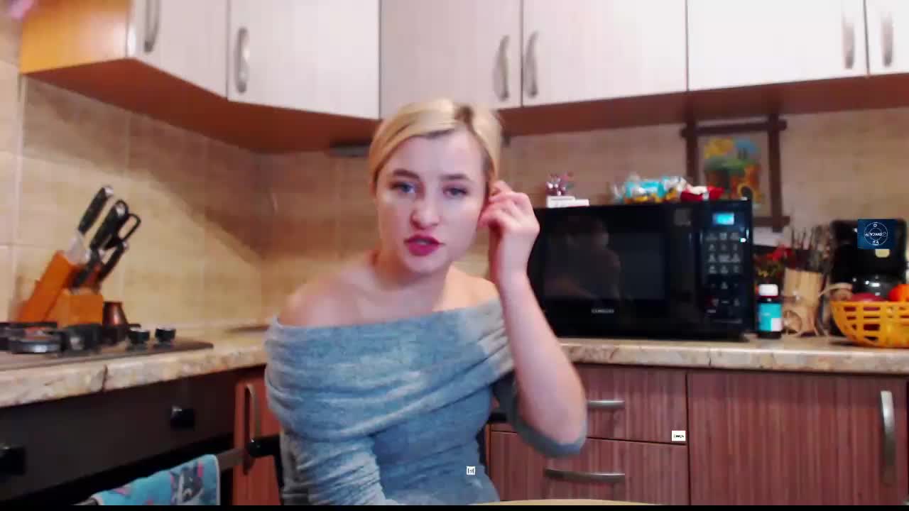 Ale4kaxx Cam Model Chat October 14, 2025