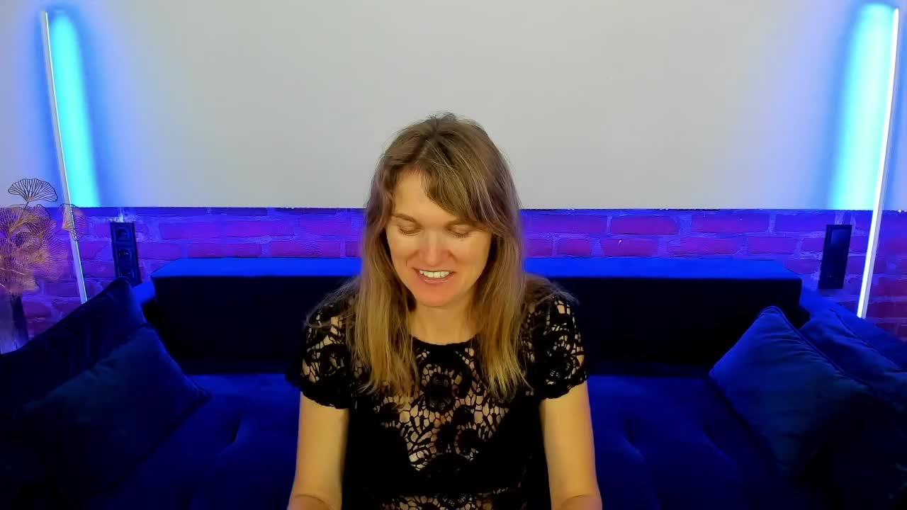 Annabel-xxx Cam Model Chat October 14, 2025