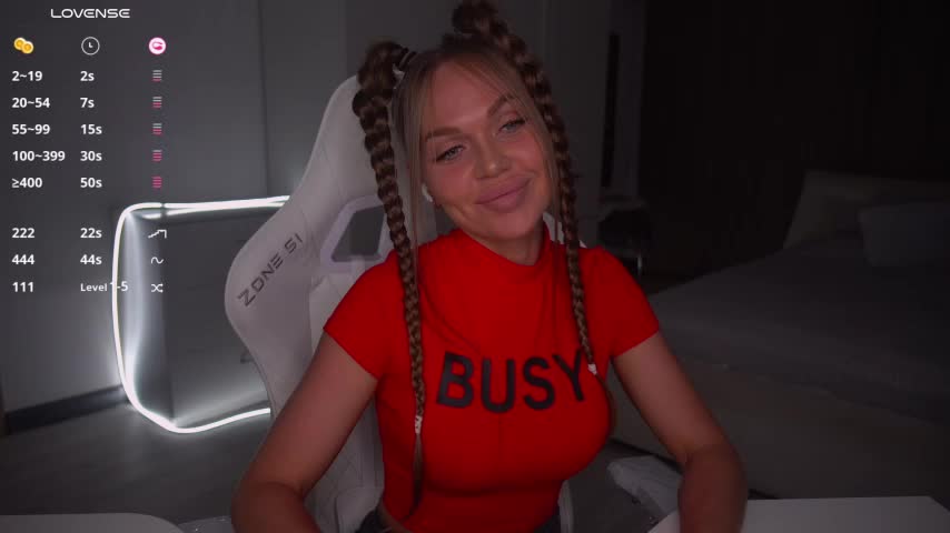 Evelinka Cam Model Chat October 14, 2025