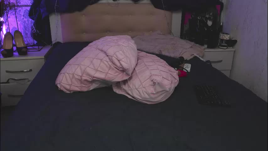 angelika_rouge Cam Model Chat October 14, 2025