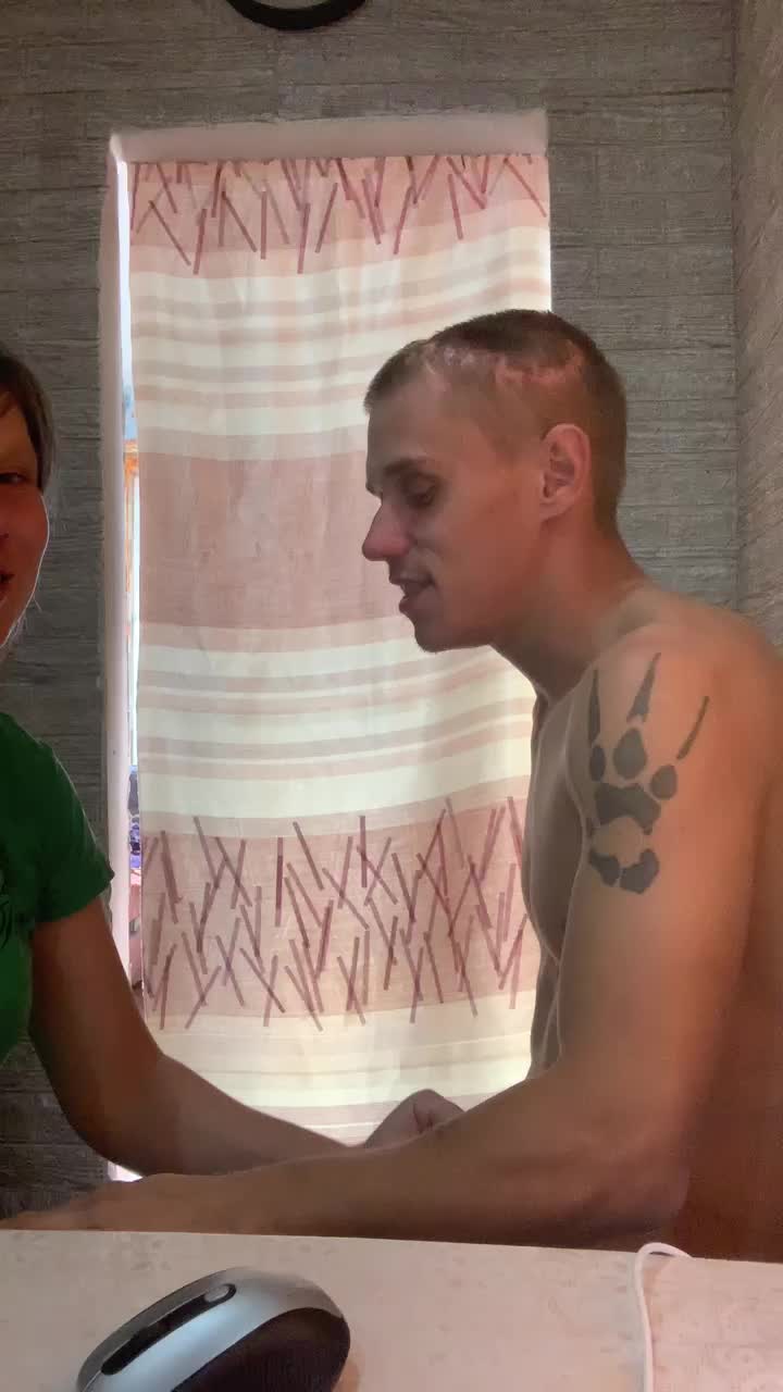 Dmeesk Cam Model Chat October 14, 2025