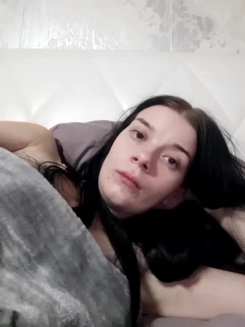 Luna29a Cam Model Chat October 14, 2025