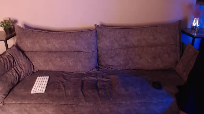 ursula_davis Cam Model Chat October 14, 2025