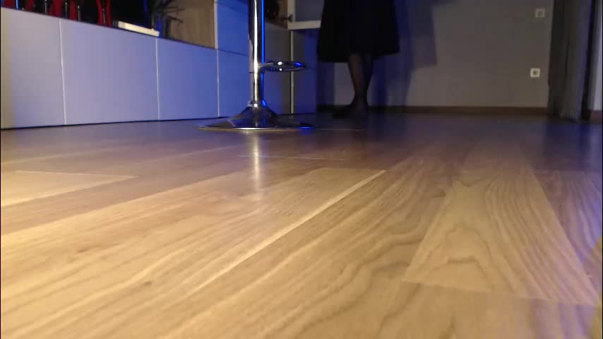 nylon_tatty Cam Model Chat October 14, 2025