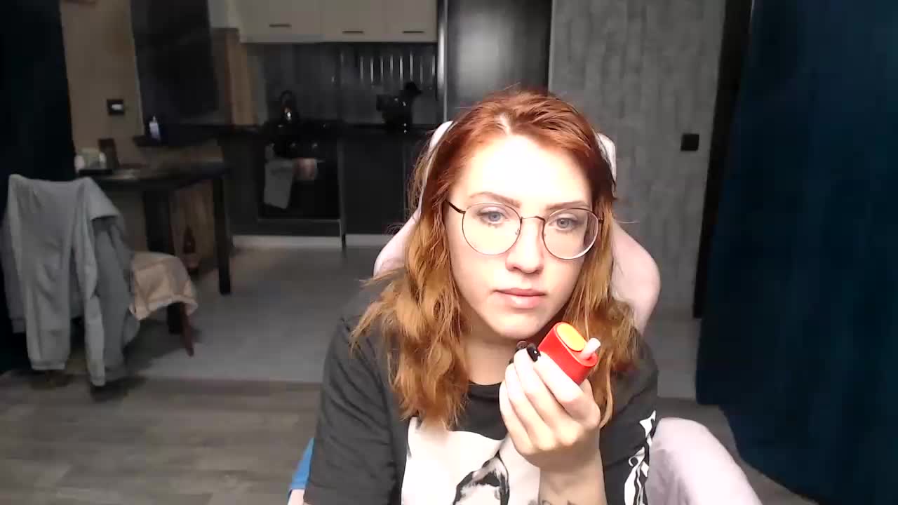 Regimasmile Cam Model Chat October 14, 2025