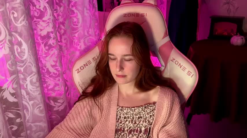 pearl_princess_ Cam Model Chat October 14, 2025