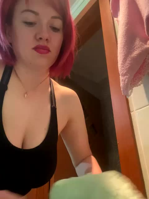 Tamiiisssha Cam Model Chat October 14, 2025