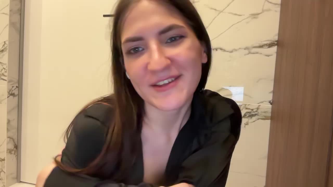 SelenaMoon Cam Model Chat October 14, 2025