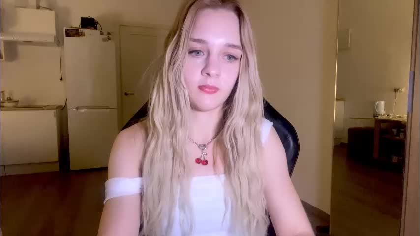 sailormoon666_ Cam Model Chat October 14, 2025