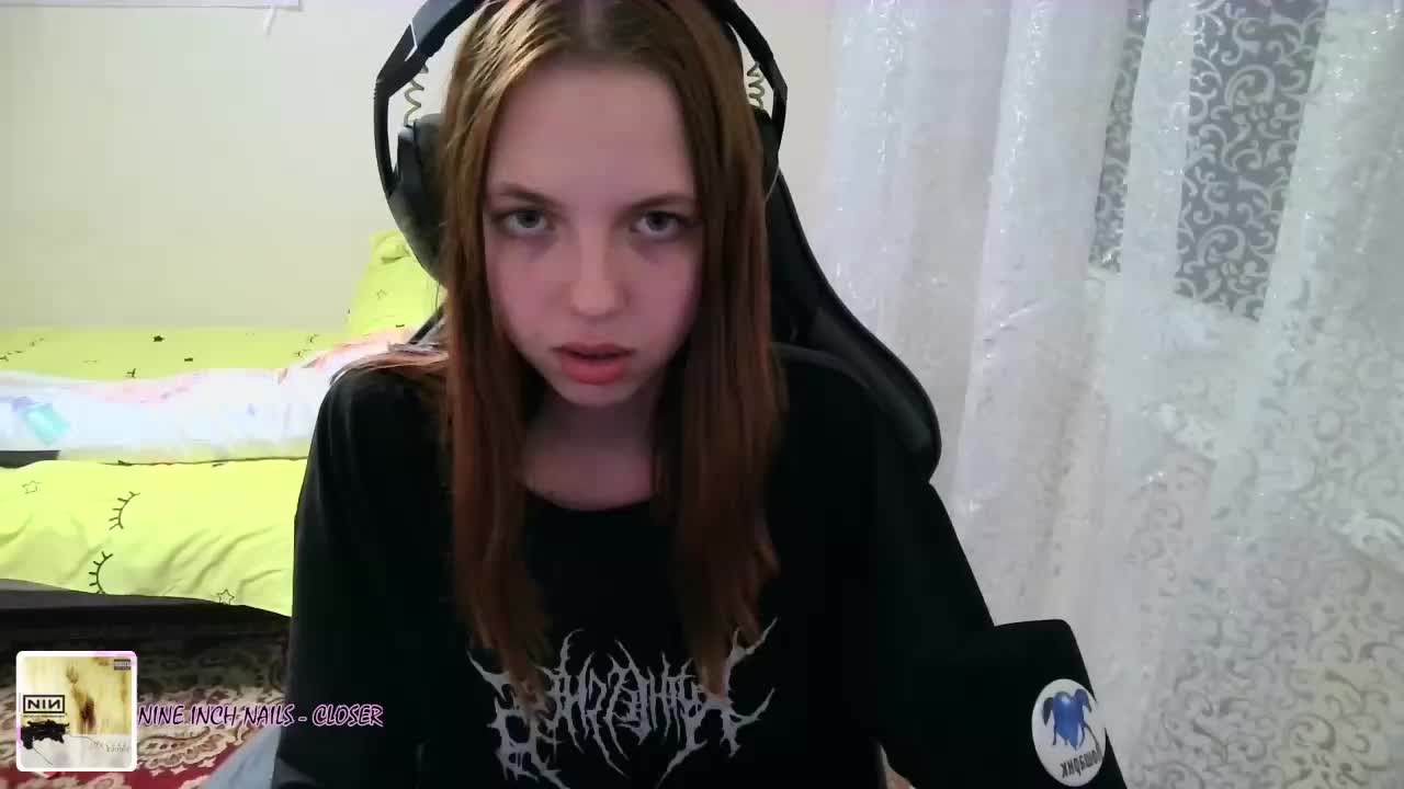 -CherryPie- Cam Model Chat October 14, 2025