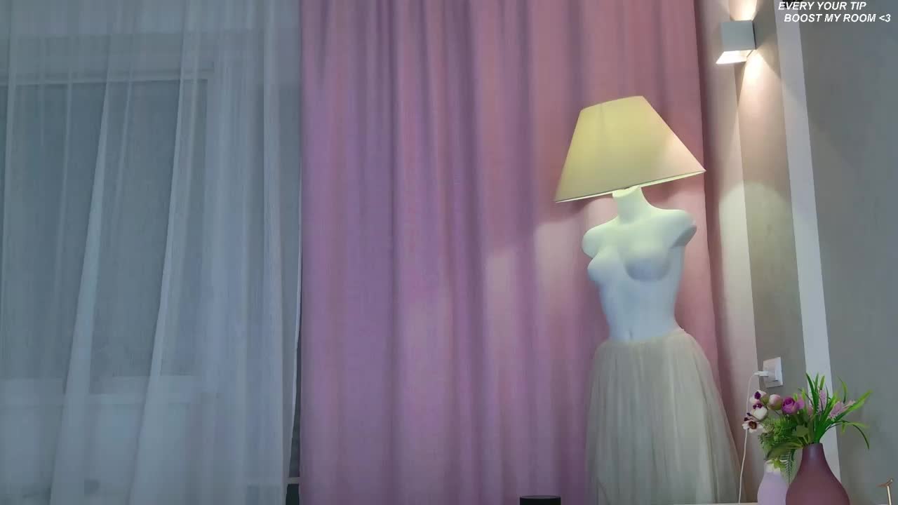 b4by-lol1 Cam Model Chat October 14, 2025