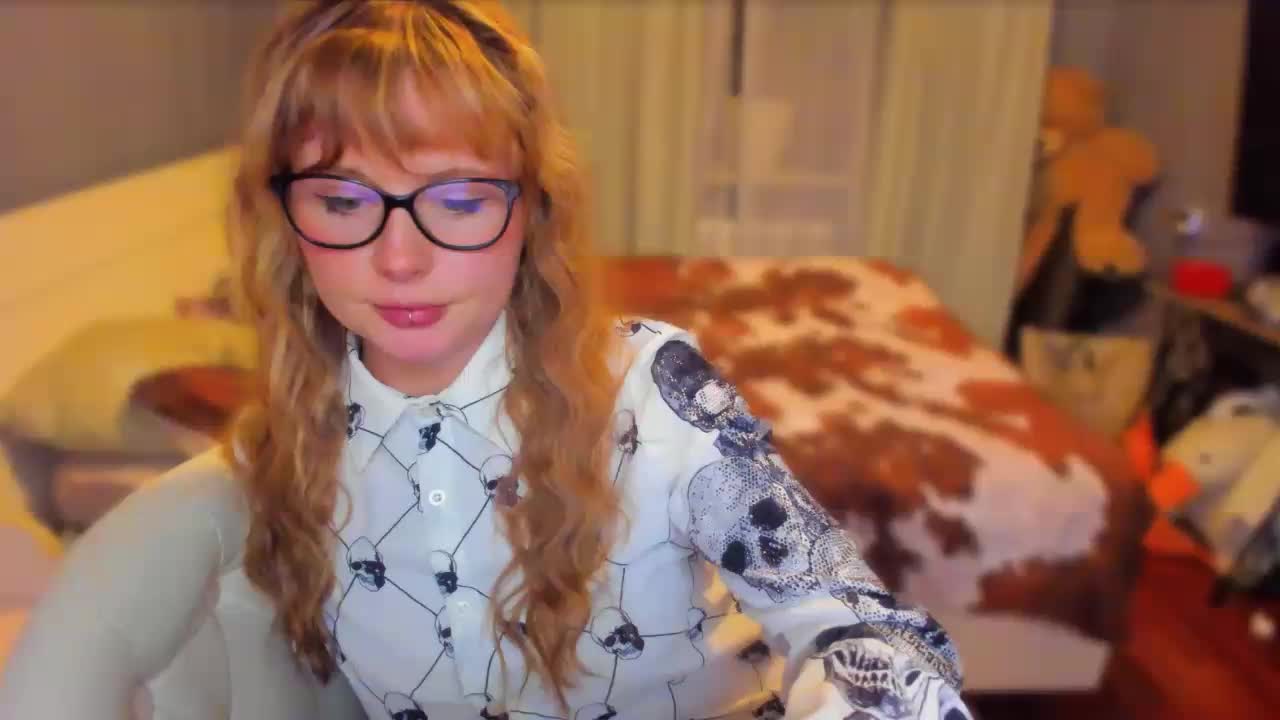 konopushka Cam Model Chat October 14, 2025