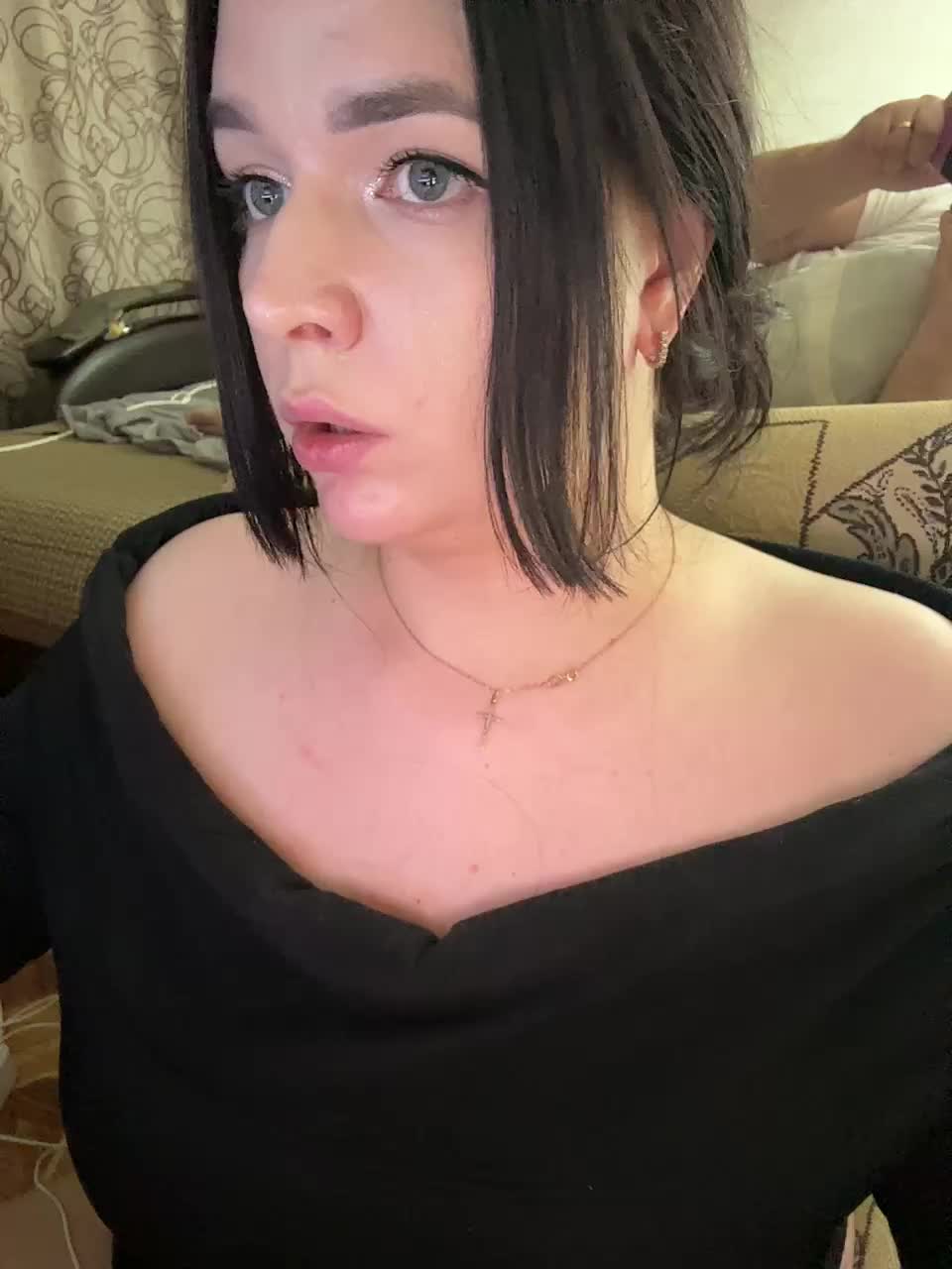 HellMor Cam Model Chat October 14, 2025