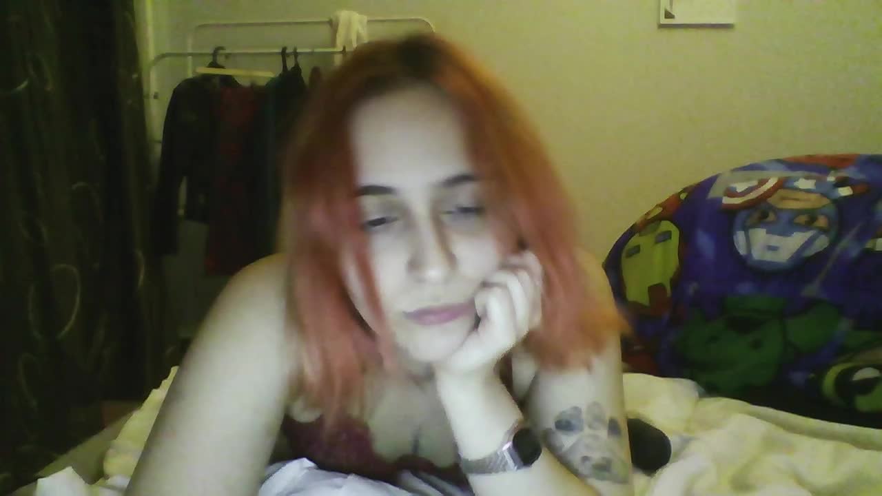 Hotredhead01 Cam Model Chat October 14, 2025