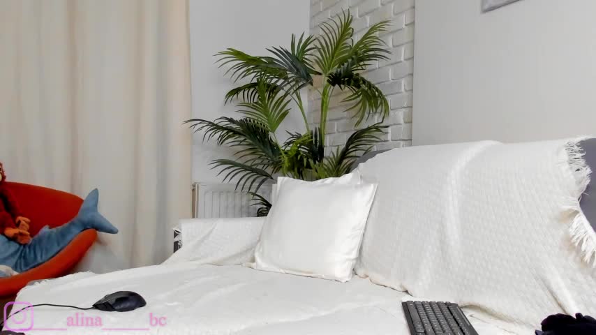 Miss--boo Cam Model Chat October 14, 2025