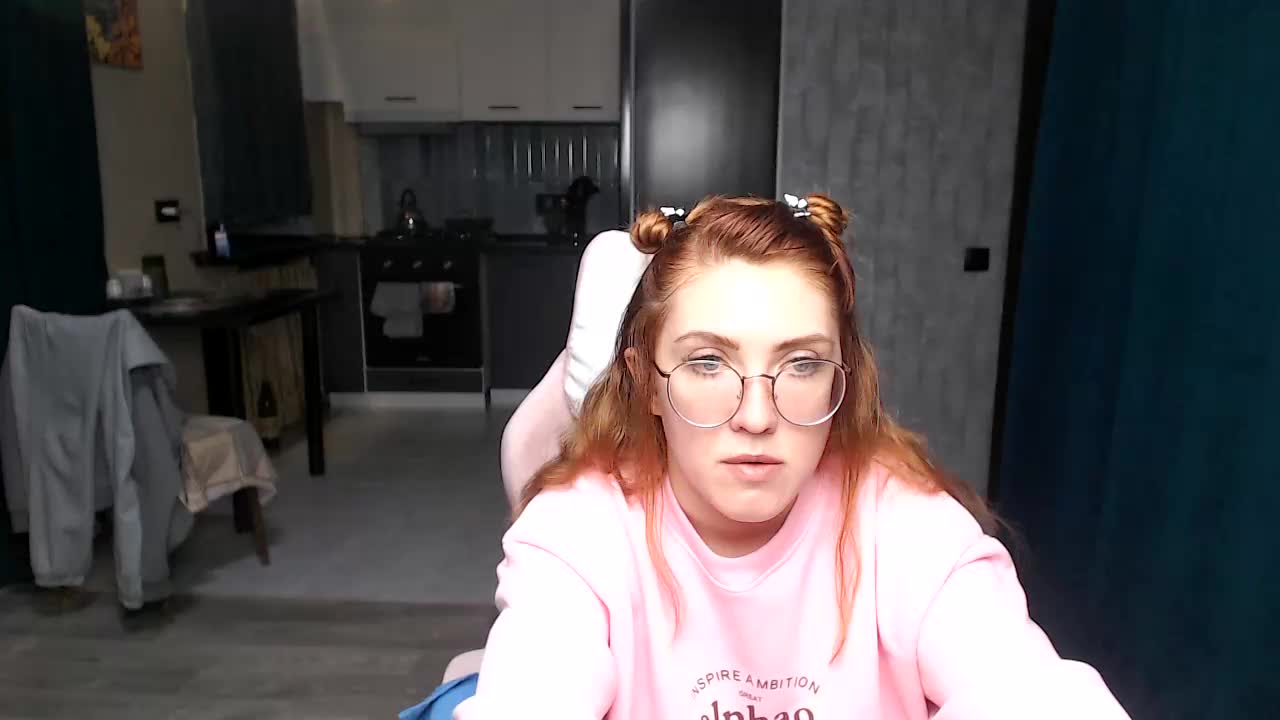 Regimasmile Cam Model Chat October 14, 2025