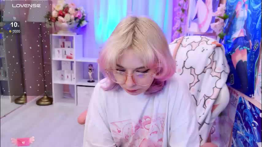 coconut_mia Cam Model Chat October 14, 2025