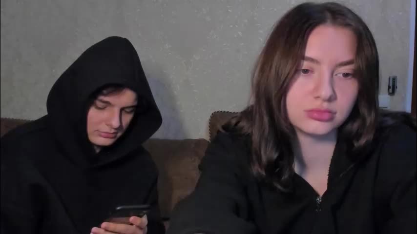 muuur_fam Cam Model Chat October 14, 2025